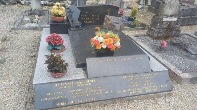 Tombe Jacques Sénée