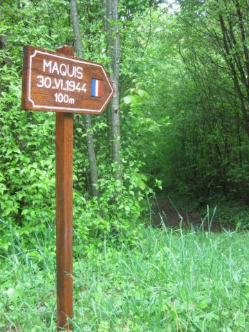 Vers le maquis
