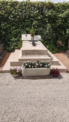 Tombe de Daniel Boureau Tombe de Daniel Boureau