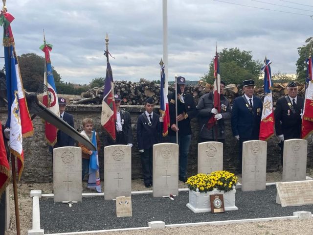 Hommage aviateurs Rachecourt-Suzémont (5)